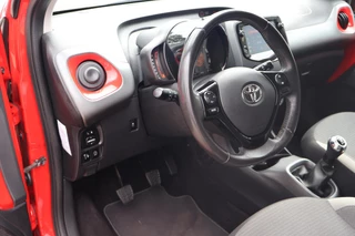 Toyota Aygo JOY CABRIO CLIMA APPLE/ANDROID CAMERA LM-VELGEN EL-RAMEN DAB / 6