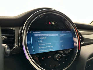 Mini 3-Deurs 1.5 Cooper Business Edition NAVI CARPLAY CRUISE LM 48000 KM. / 33
