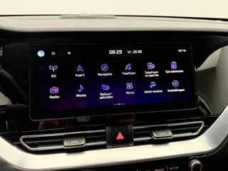 Kia e-Niro Edition 64 kWh SOH 93,8% | Camera | Stoel/Stuurverwarming | Carplay&Android | Adaptieve Cruise / 19
