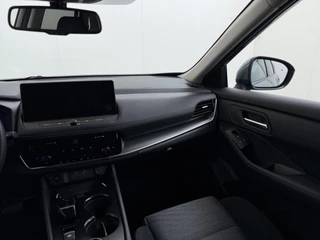 Nissan X-Trail 1.5 e-4orce N-Connecta Family Pack NET ONDERHOUD GEHAD BIJ NISSAN!| VOLLEDIGE FABRIEKS GARANTIE TOT 03-2028 | VOOR & ACHTERSTOELEN VERWARMD | STUURWIEL VERWARMD | 7 PERSOONS! | KEYLESS | DODE HOEK | 360 CAMERA | APPLECARPLAY | ADAP. CRUISE | / 28