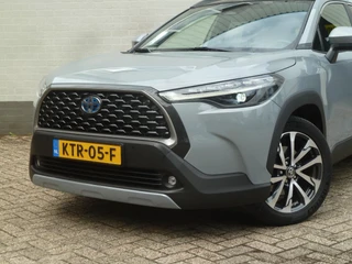 Toyota Corolla Cross Hybrid 200 Style|Panodak|Half-Leder|Adaptive-Cruise|Stoelverwarming|Blindspot|LED / 2