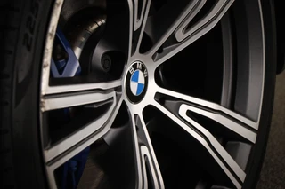 BMW 3-serie 330e xDrive eDrive M-Sport Edition | MEDIA PACK | STUURVERWARMING | TREKHAAK | 19" / 32