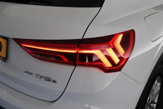 Audi Q3 45 TFSI e 245pk S-Tronic Pro Line Trekhaak Sportstoelen Stoelverwarming ACC Virtual Cockpit Navigatie / 41
