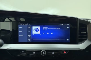 Opel Mokka Electric Business Edition 54 kWh | Stoelverwarming | Climate control | Stuurverwarming | Lichtmetalen velgen / 25
