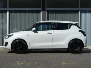Suzuki Swift 1.2 Select Smart Hybrid Apple Carpl/Andr Auto, Camera, Park. sensoren, Dodehoek detectie / 13