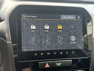Suzuki Vitara 1.4 Boosterjet Smart Hybrid Select  | LED | Adapt. Cruise | DAB | Apple/Android | PDC incl. Camera | Stoelverwarming / 41