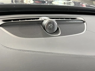Volvo XC90 2.0 T8 Plug-in hybrid AWD Plus Dark | 7p. | MY2026 | Premium Pakket | Lagom pakket | Pano | Luchtvering | B&W |Trekhaak / 20