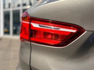 BMW X1 X1 sDrive20i High Executive I Leer I Camera I Trekhaak / 21