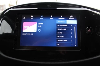 Toyota Aygo X PULSE APPLE/ANDROID STOELVERWARMING KEYLESS CAMERA CLIMA 17"LMV EL-SPIEGELS PRIVACY-GLASS / 26