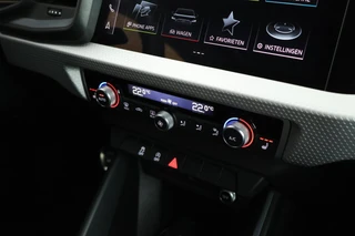 Audi A1 Sportback 30 TFSI 110pk S-Tronic S edition Sonos Keyless Stoelverwarming ACC LED Climate Control Carplay 2x S-Line / 31