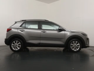 Kia Stonic 1.0 T-GDi MHEV DynamicLine  - Apple Carplay/Android Auto - Achteruitrijcamera - Cruise Control - - Fabrieksgarantie t/m 05-2032 / 10
