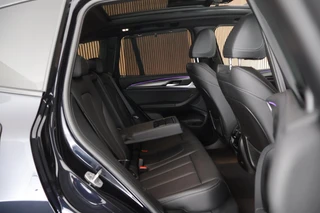 BMW X3 xDrive30e 292pk High Executive M Sport Camera Leder Panoramadak Stoelverwarming Navigatie / 16
