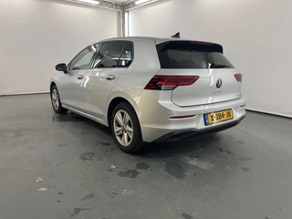Volkswagen Golf 1.5etsi mhev life business 96kW dsg-7 aut / 5