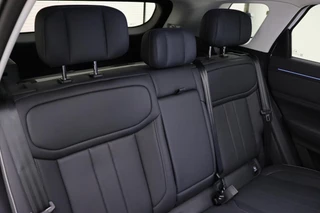 Jaecoo 7 Exclusive | RIJKLAAR INCLUSIEF €2.500,- REGISTRATIEVOORDEEL | Glazen schuif-/ kanteldak | 7 jaar garantie tot 150.000 km | 360 3D Camera | Lederen bekleding | Stoelventilatie & verwarming | Elektrische achterklep | Apple Carplay/Android auto / 18