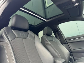 Audi Q3 35 TFSI S Line Edition * Panoramadak * Trekhaak * Stoelverwarming * Parkeercamera * / 12