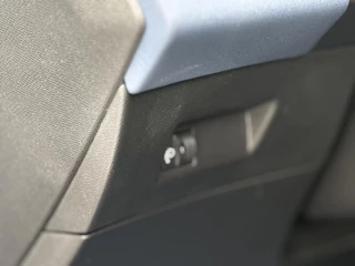Lancia Ypsilon Edizione Limitata Cassina Navigatie | Apple carplay/Andriod auto | Cruise control | Velours bekleding | Achteruitrij camera | / 25
