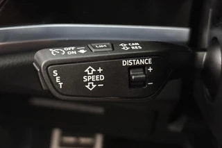 Audi Q3 45 TFSI e S Line / 31