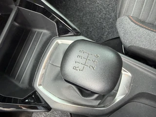 Peugeot 208 1.2 Turbo Active Pack Edition | Airco | LED-Koplampen | 16 inch LM-Velgen | Navigatie | Apple Carplay | Parkeersensoren | Cruise Control | DAB+ Radio | Multifunctioneel Stuurwiel | / 39