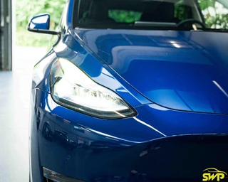Tesla Model Y Long Range AWD 75 kWh / 35