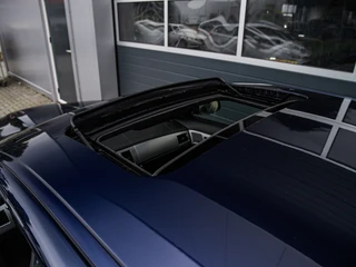 Jaguar XF 2.2d R-Sport Schuifdak | Xenon | Keyless | Leder/Alcantara | Camera | Stoelverwarming | Meridian | PDC v+a / 11