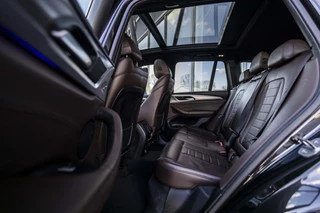 BMW X3 xDrive20i High Executive M-Sport  | Pano | Trekhaak | Leder / 11