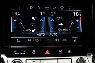 Audi Q8 Sportback e-tron 55 quattro Edition 115 kWh | PANORAMADAK | ACHTERBANKVERWARMING | AMBIENT LIGHTING | HEAD UP | B&O | TREKHAAK | 22" / 46