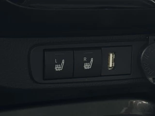 Toyota Aygo X PREMIUM CABRIO KEYLESS PARK-SENSOREN STOELVERWARMING APPLE/ANDROID LM-VELGEN 18" / 28