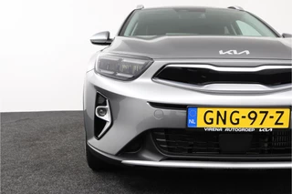 Kia Stonic 1.0 T-GDi MHEV DynamicPlusLine  Apple Carplay/Android Auto - Cruise Control - Climate Control - Navigatie - Stuur/Stoel Verwarming - Fabrieksgarantie tot 10-2031 / 36