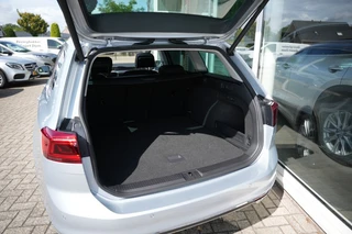 Volkswagen Passat 1.4 TSI PHEV GTE Highline Pano, Trekhaak,Carplay / 14