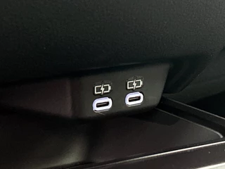 Lexus UX 250h F Sport Design | Automaat | Adaptive Cruise | Leder / 30