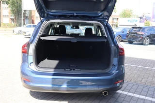 Ford Focus Wagon HYBRID 155PK TITANIUM-X NL-AUTO 1E EIGENAAR PARK.SENSOREN NAVI APPLE/ANDROID ALL SEASONS / 24