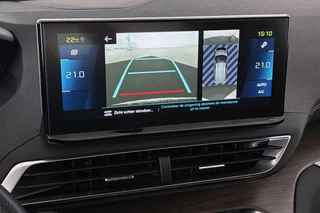 Peugeot 3008 1.6 HYbrid 225 GT 1e Eigenaar Panoramadak Leder FOCAL / 18