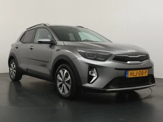 Kia Stonic 1.0 T-GDi MHEV DynamicPlusLine  - Camera - Cruise control - Stoel/stuurverwarming - AppleCarplay - Android Auto Fabrieksgarantie tot 04-2032 of 150.000km / 12