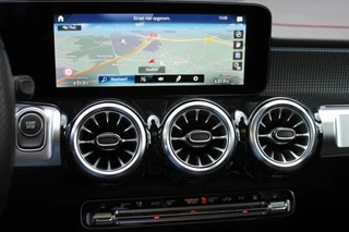 Mercedes-Benz EQB 250+ AMG LINE 7P. / 45