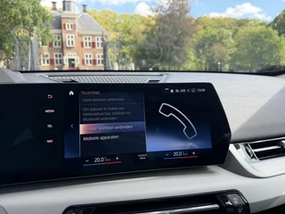 BMW iX1 xDrive30 Launch Edition 67 kWh | HUD | 360 | Keyless | BTW | LED | / 18