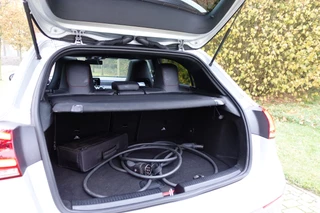 Mercedes-Benz A-Klasse 250 e Business Solution AMG Limited Pano / 21