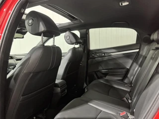 Honda Civic 1.0 i-VTEC Executive|PANO|KEYLESS|LANE ASSIST / 12