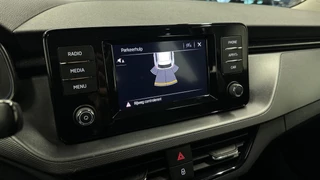 Skoda Kamiq 1.0 TSI Ambition CAMERA CARPLAY LED CRUISE DAB. / 35