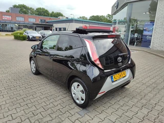Toyota Aygo 1.0 VVT-i X-WAVE CABRIO / 5