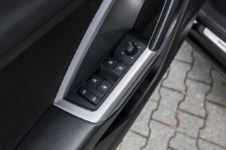 Audi Q3 35 TFSI Pro Line  | E-trekhaak | Stoelver. | LED / 22