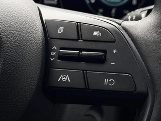 Hyundai I20 1.0 T-GDI Comfort Smart | 100 PK | Camera | Stoel + Stuurverwarming | Climate Control | Navigatie by App / 21
