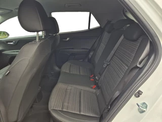 Kia Stonic 1.0 T-GDi MHEV DynamicPlusLine | Cruise Control | Climate Control | Navigatie | LM Velgen | Camera | Privacy Glass | / 19