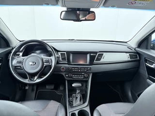 Kia Niro 1.6 GDi Hybrid Style Edition  - Adaptief Cruise Control - Climate Control - Navigatie - Apple/Android Carplay - Virena Zekerheidspakket €895 / 37