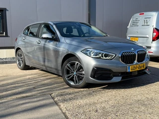 BMW 1-serie 116i / camera / carplay / navigatie skyscraper / 6