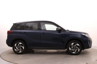 Suzuki Vitara 1.4 Boosterjet Style Smart Hybrid | Schuifdak | Adaptive Cruise | Camera | CarPlay | Stoelverwarming / 7