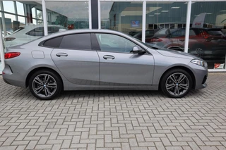 BMW 2-serie Gran Coupé 218i Business Edition Plus|Automaat|Carplay|Full LED|Camera / 10