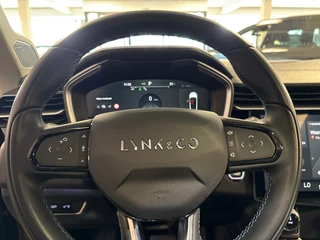 Lynk & Co 01 1.5 TGDI Luxury PHEV / Automaat / 360camera / Leder/ Carplay / Panorama-dak / 19