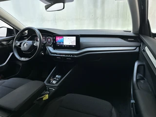 Skoda Octavia Combi 1.0 e-TSI 110pk DSG Ambition Navigatie Trekhaak App-Connect DAB+ / 4