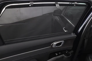 Kia Sorento 1.6 T-GDi Plug-in Hybrid 4WD ExecutiveLine 7p Nieuw en Direct leverbaar! - - Stoel/Stuurverwarming - 1700kg trekgewicht - Apple Carplay - Android Auto - Panorama Dak - - Fabrieksgarantie tot 2033 / 47