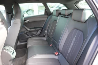 CUPRA Leon 1.4 E-HYBRID VZ ALL IN PRIJS ,Carplay , Navi, ACC / 18